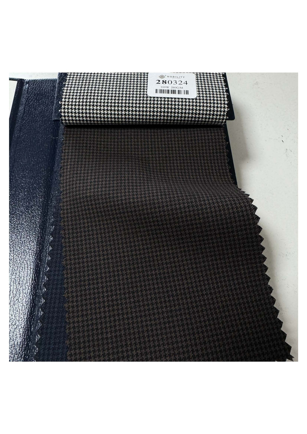 NOBILITY-001 Vest US$165