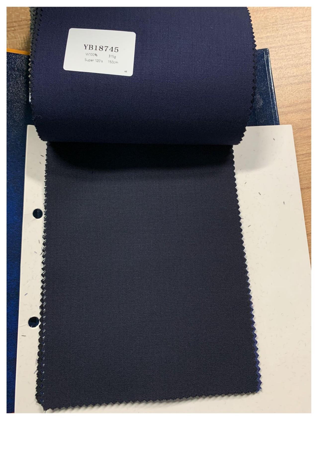Tuxedo US$645